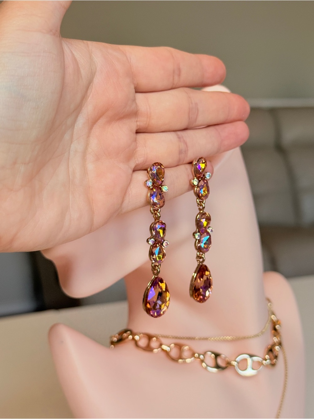 Gold-Tone Pink Crystal Drop Earrings – Elegant Statement - Picture 12 of 12